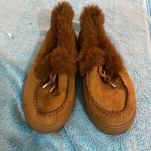 Brown women 9s slipper shoe